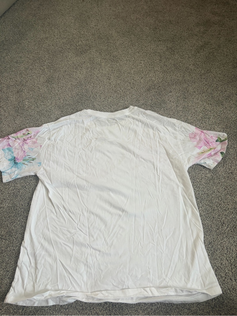 T.J.Maxx White Short Sleeve Tee with Pink & Blue Floral Print - Picture 3 of 3